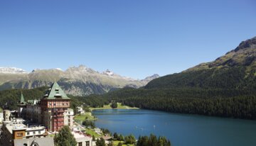 Graubünden Sommer | © © St. Moritz Tourismus |  Badrutt's Palace Hotel