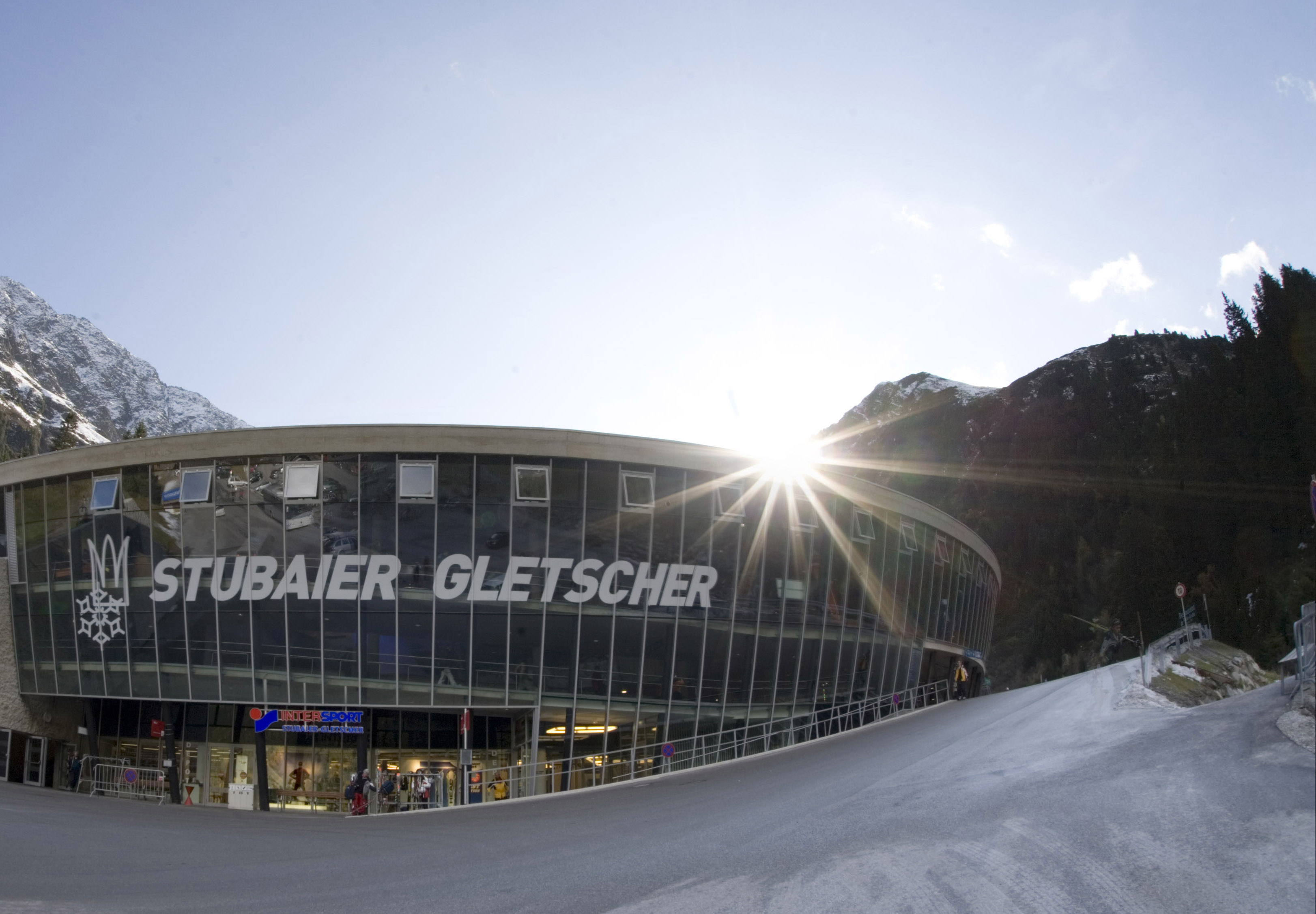 Talstation Gamsgartenbahn Stubaier Gletscher